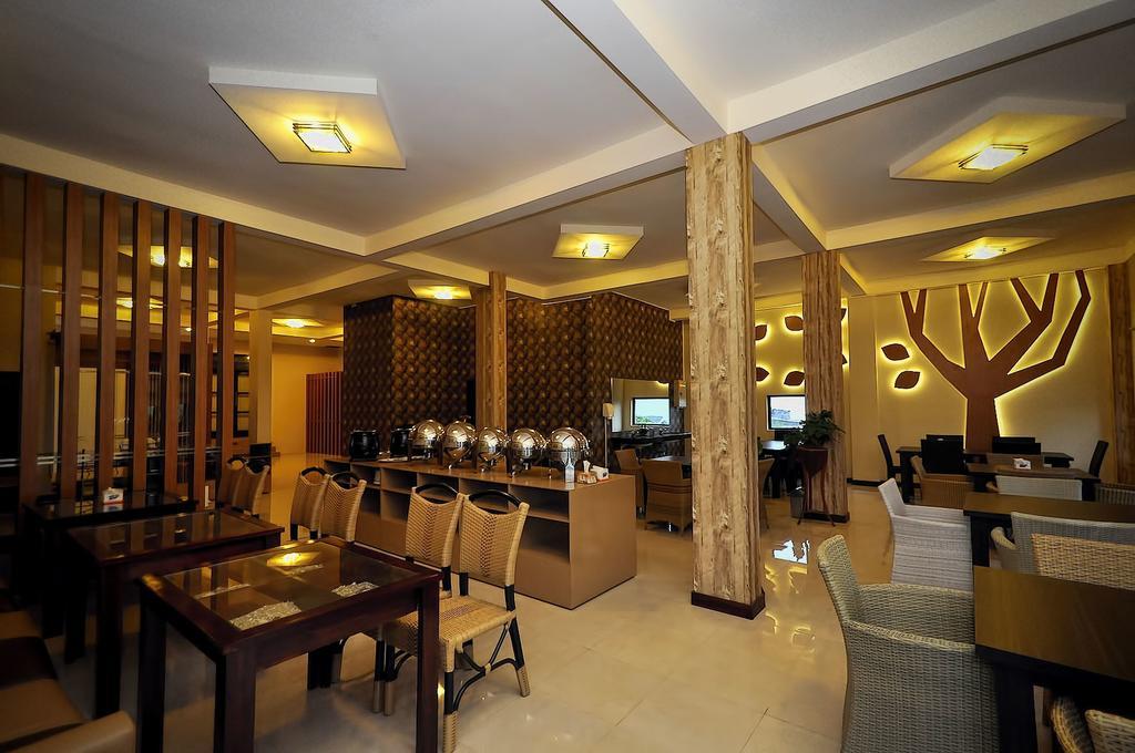 Spencer Green Hotel Бату Экстерьер фото