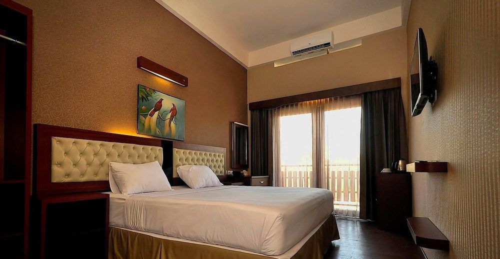 Spencer Green Hotel Бату Экстерьер фото