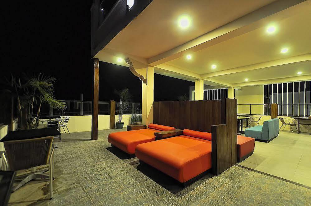 Spencer Green Hotel Бату Экстерьер фото